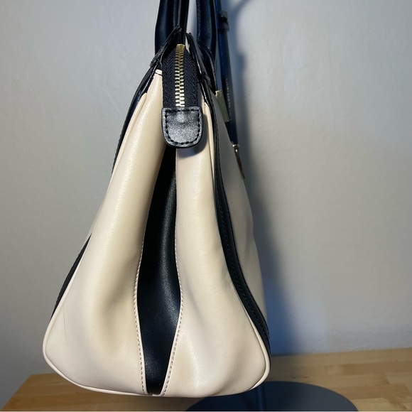 CHARLES JOURDAN Leather Satchel - Picture 4 of 14